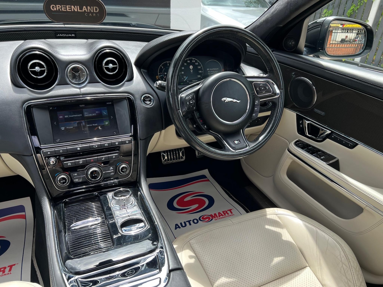 Used Jaguar XJ 2017 for sale - 76031704: Photo 36