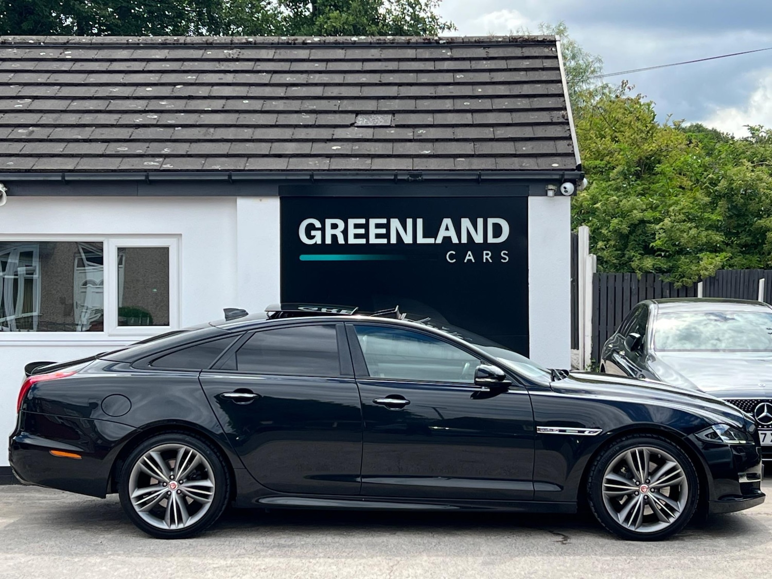 Used Jaguar XJ 2017 for sale - 76031704: Photo 43