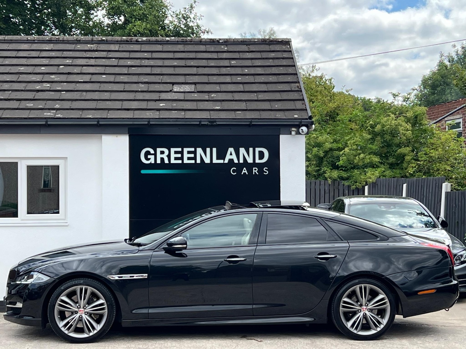 Used Jaguar XJ 2017 for sale - 76031704: Photo 46