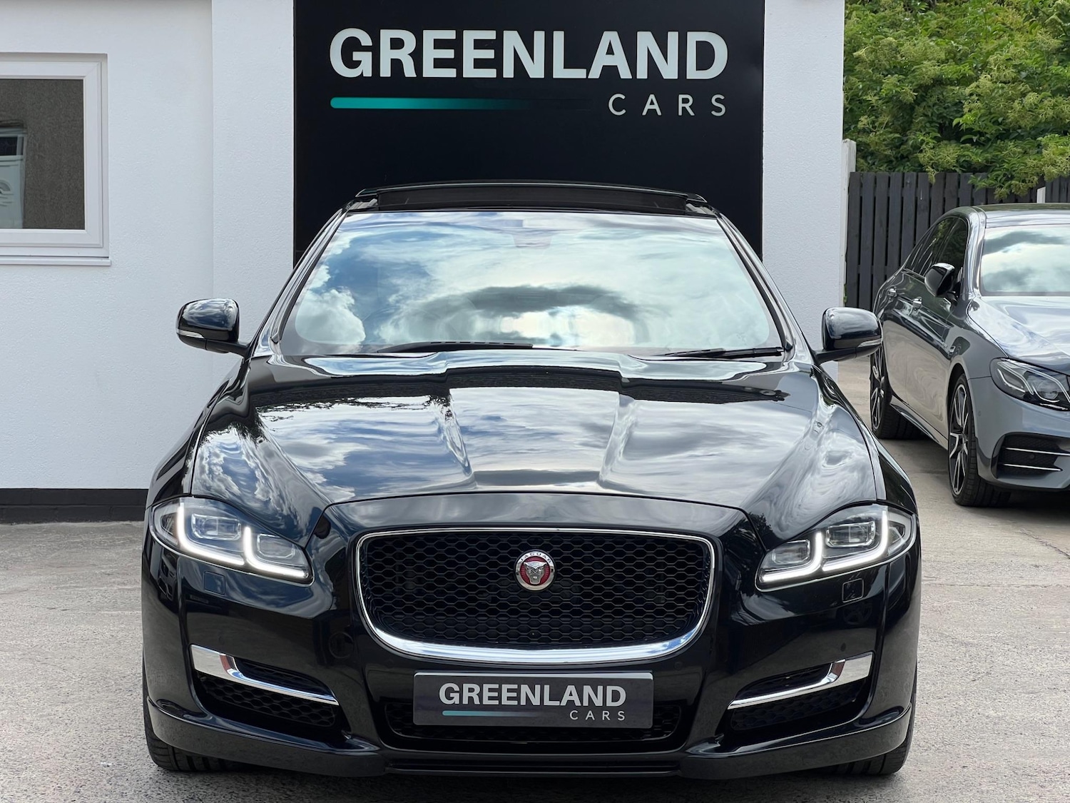 Used Jaguar XJ 2017 for sale - 76031704: Photo 62