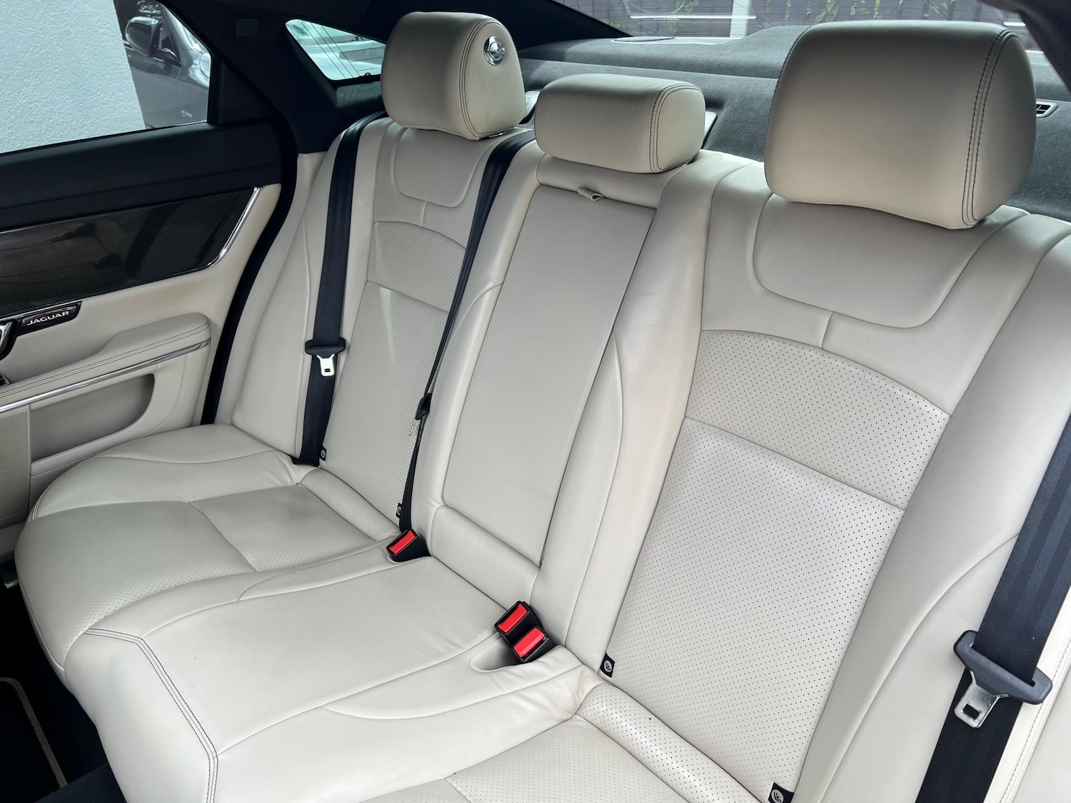 Used Jaguar XJ 2017 for sale - 76031704: Photo 73