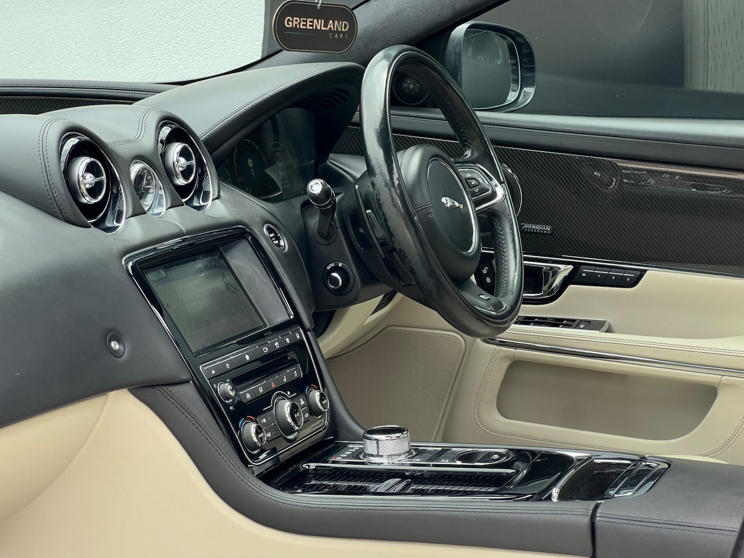 Used Jaguar XJ 2017 for sale - 76031704: Photo 77