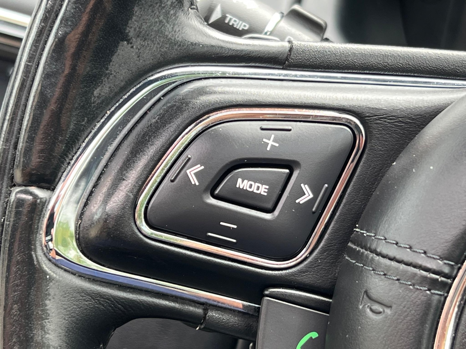 Used Jaguar XJ 2017 for sale - 76031704: Photo 79