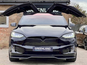 Used Tesla Model X 2017 for sale - 76032680: Photo