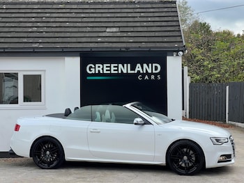 (12) - 3.0 TFSI V6 Cabriolet S Tronic quattro Euro 5 (s/s) 2dr