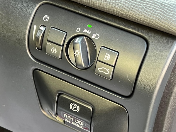 Used Volvo XC60 2013 for sale - 76238703: Photo 15