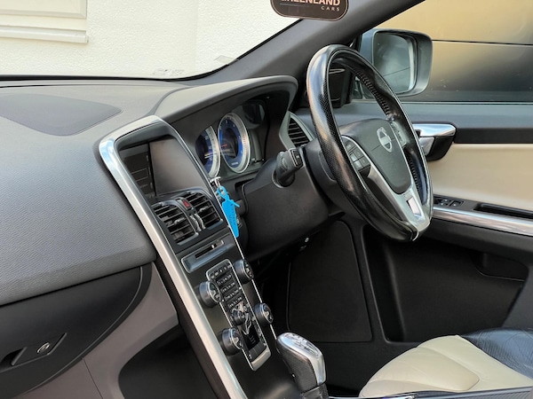 Used Volvo XC60 2013 for sale - 76238703: Photo 70