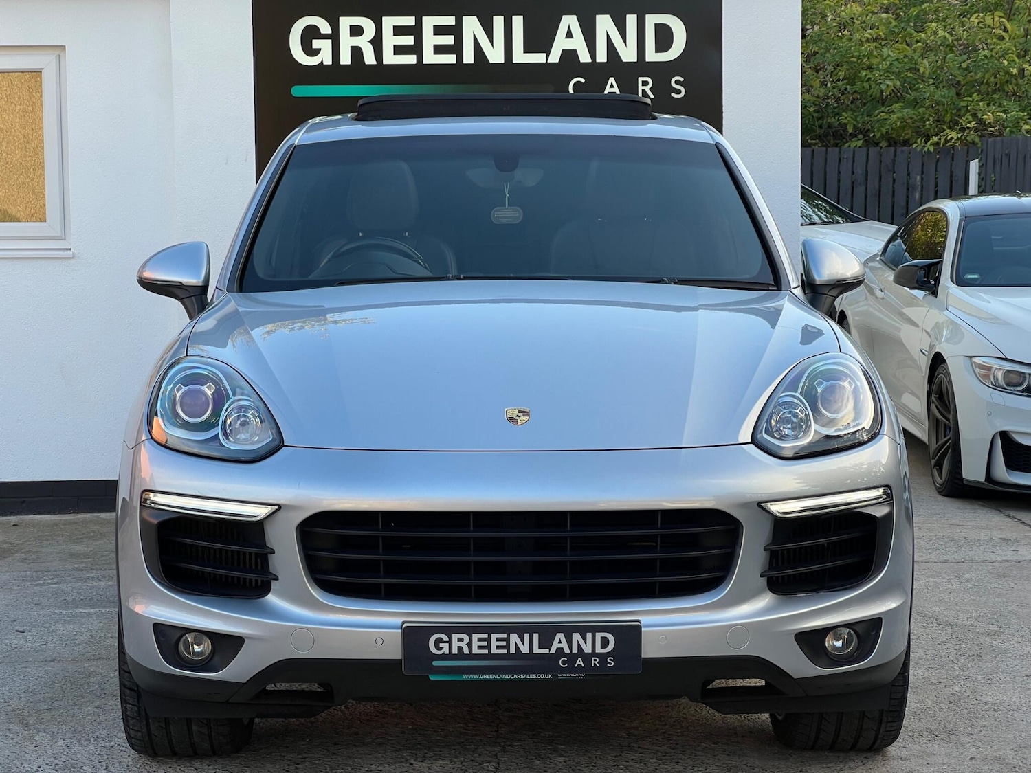 Used Porsche Cayenne 2015 for sale - 76371624: Photo 3