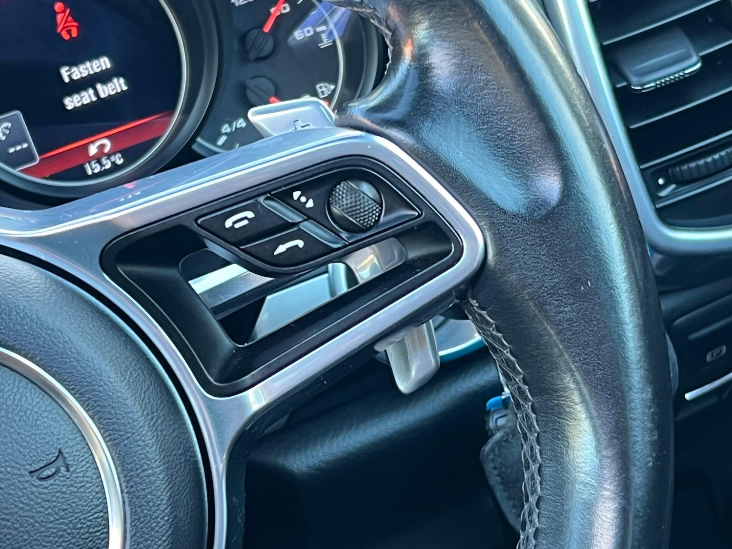 Used Porsche Cayenne 2015 for sale - 76371624: Photo 53