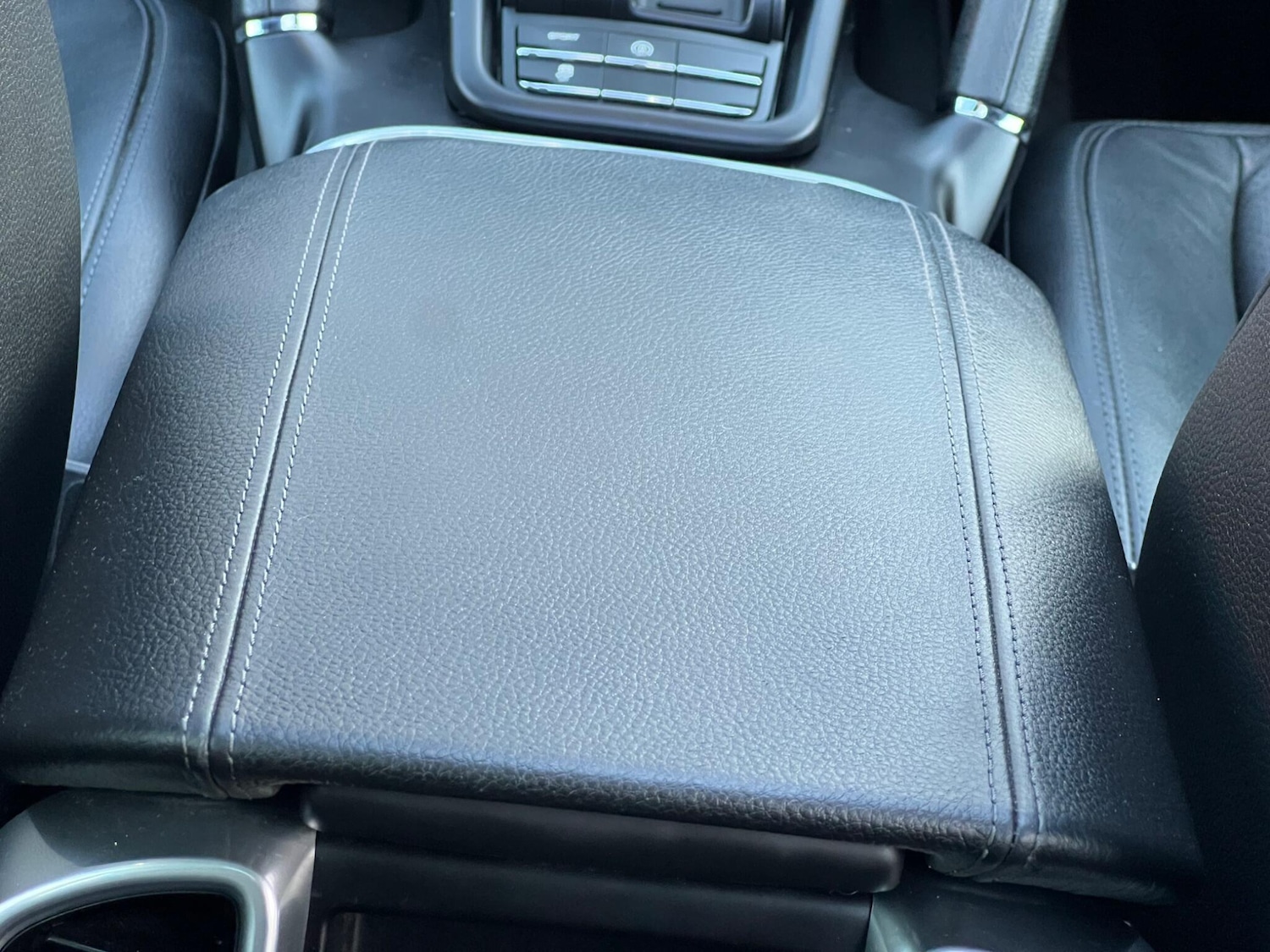 Used Porsche Cayenne 2015 for sale - 76371624: Photo 55