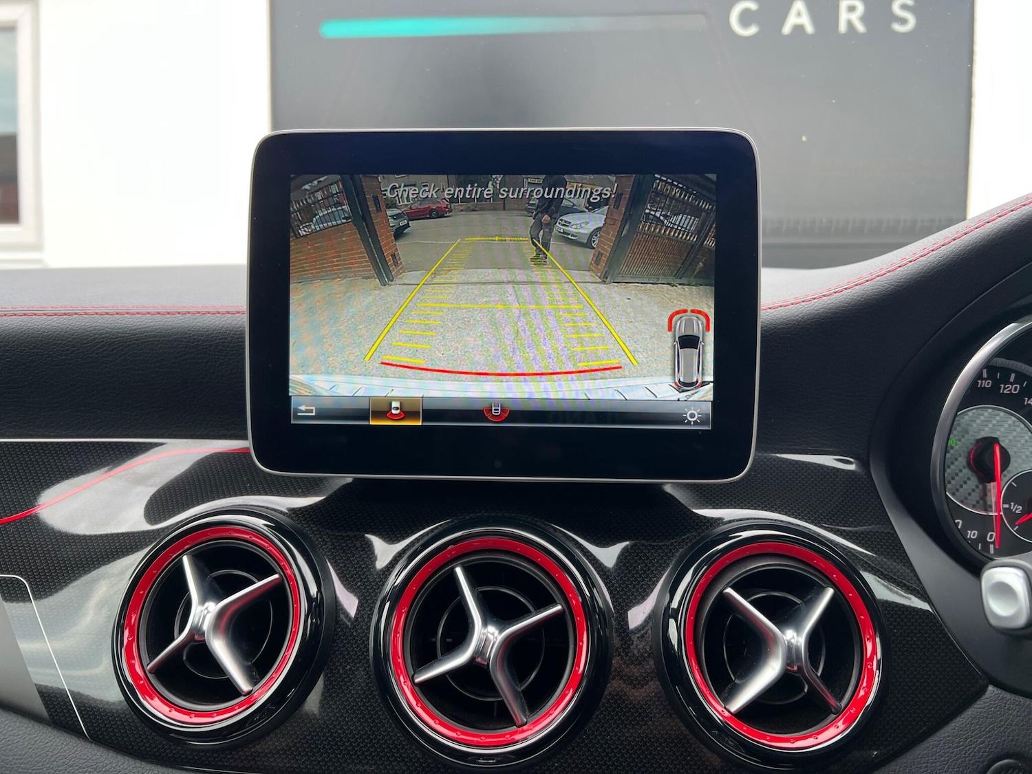 Used Mercedes-Benz GLA 2018 for sale - 76179682: Photo 32