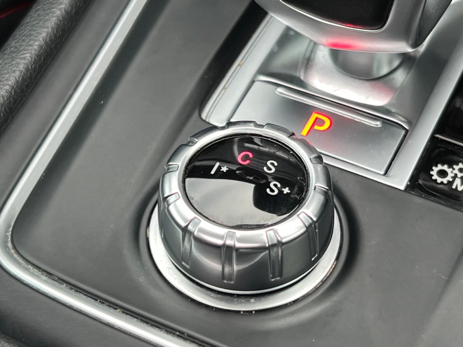 Used Mercedes-Benz GLA 2018 for sale - 76179682: Photo 35