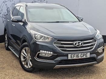 Used Hyundai Santa Fe 2016 for sale - 78710864: Photo