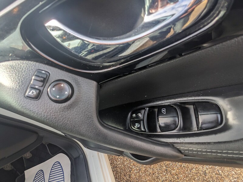 Used Nissan Qashqai 2017 for sale - 78091898: Photo 25