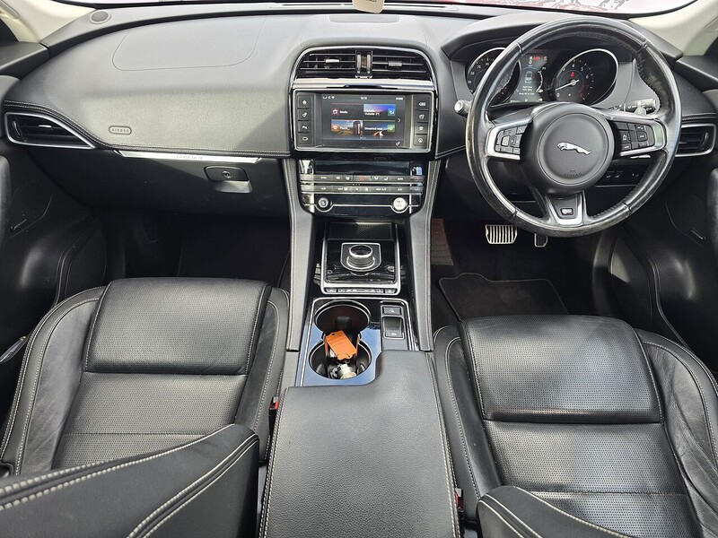 Used Jaguar F-Pace 2017 for sale - 77547804: Photo 15