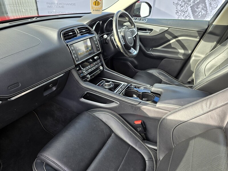 Used Jaguar F-Pace 2017 for sale - 77547804: Photo 19