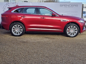 Used Jaguar F-Pace 2017 for sale - 77547804: Photo