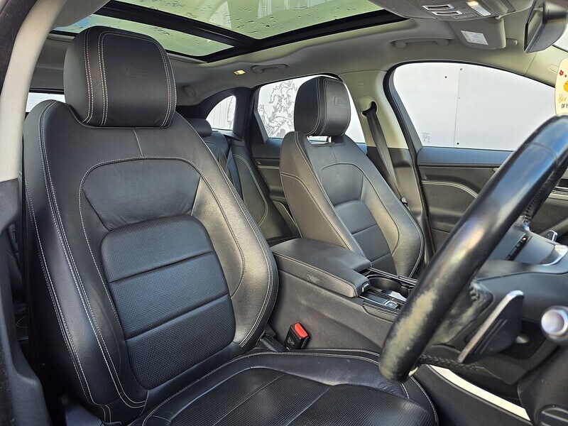 Used Jaguar F-Pace 2017 for sale - 77547804: Photo 7