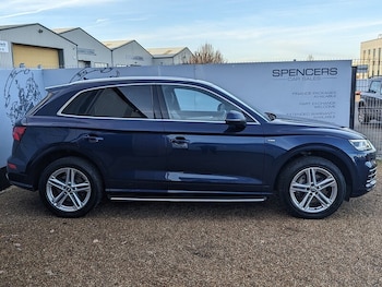Used Audi Q5 2017 for sale - 76808310: Photo