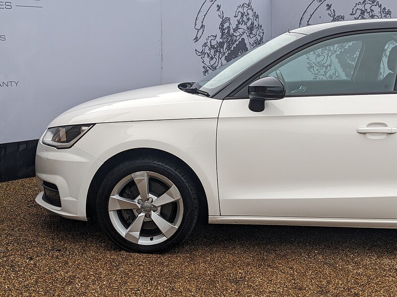 Used Audi A1 for sale - 77168506: Photo 32