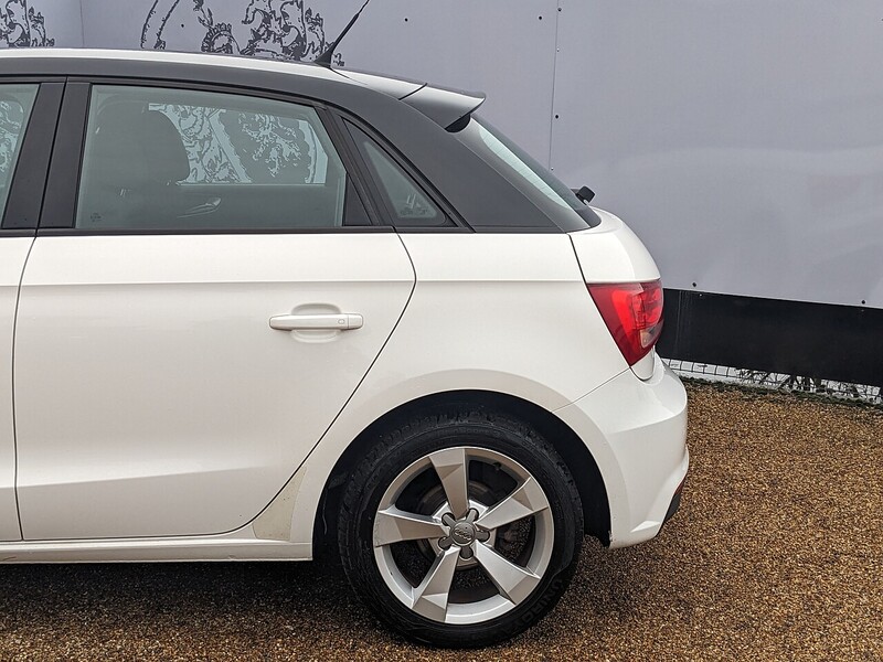 Used Audi A1 for sale - 77168506: Photo 33
