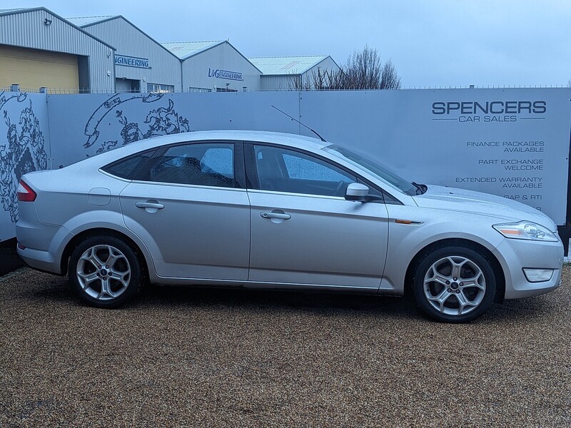 Used Ford Mondeo 2011 for sale - 77140269: Photo 4