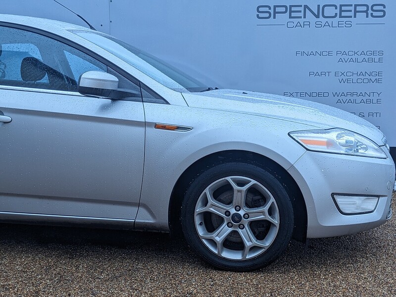 Used Ford Mondeo 2011 for sale - 77140269: Photo 5