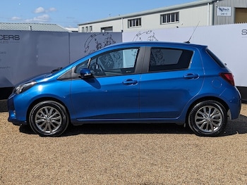 Used Toyota Yaris 2016 for sale - 78257423: Photo