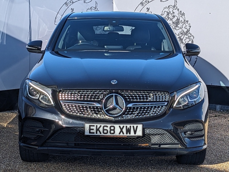 Used Mercedes-Benz GLC 2018 for sale - 76364420: Photo 2