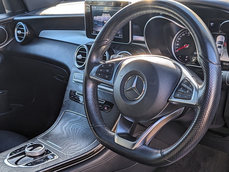 Used Mercedes-Benz GLC 2018 for sale - 76364420: Photo 20