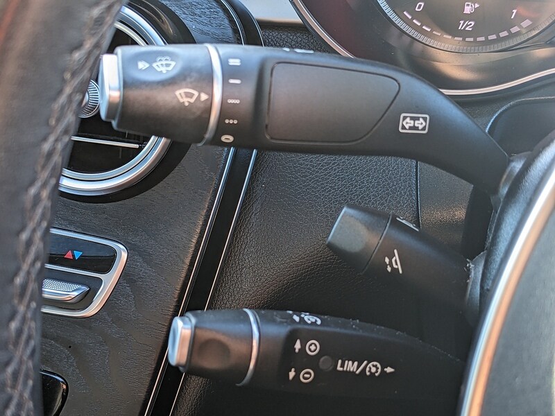 Used Mercedes-Benz GLC 2018 for sale - 76364420: Photo 24