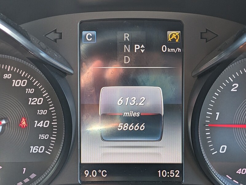 Used Mercedes-Benz GLC 2018 for sale - 76364420: Photo 30