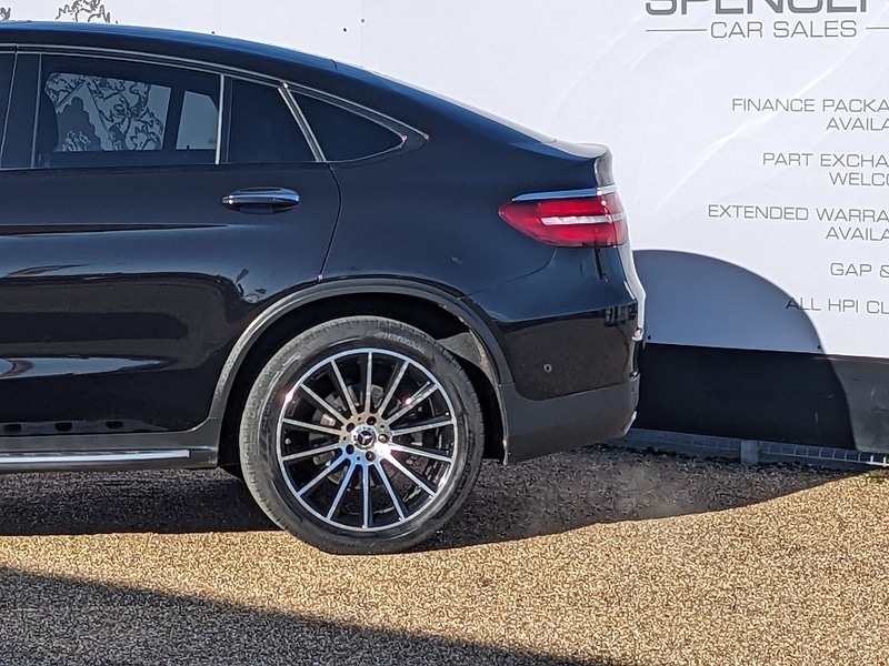 Used Mercedes-Benz GLC 2018 for sale - 76364420: Photo 6