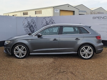 Used Audi A3 2015 for sale - 77027677: Photo