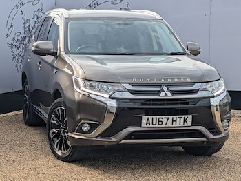 Used Mitsubishi Outlander 2017 for sale - 79474886: Photo