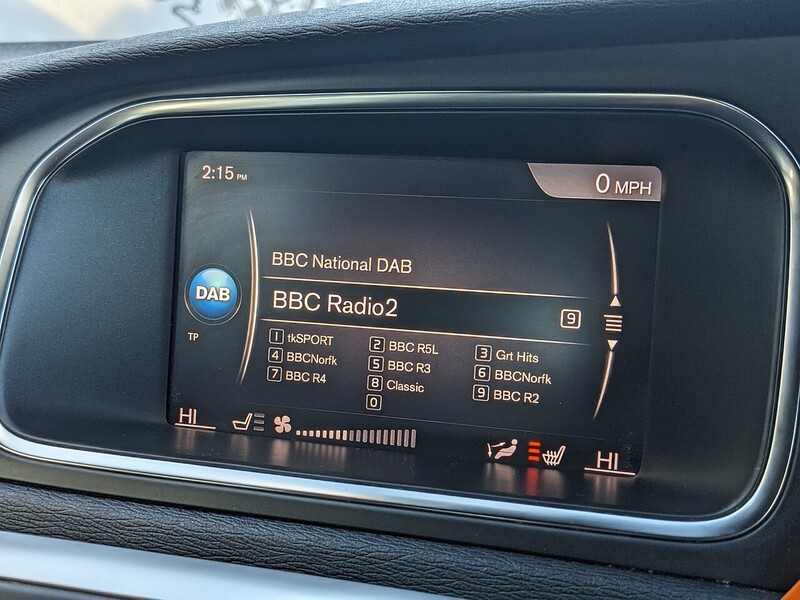 Used Volvo V40 2018 for sale - 76758752: Photo 29