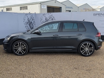Used Volkswagen Golf 2016 for sale - 77798530: Photo