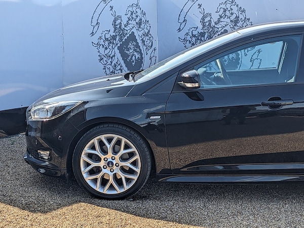 Used Ford Focus 2017 for sale - 75468506: Photo 5