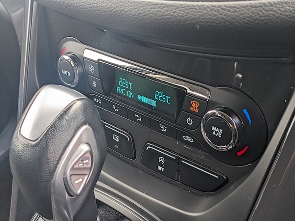 Used Ford Kuga 2016 for sale - 76065035: Photo 23