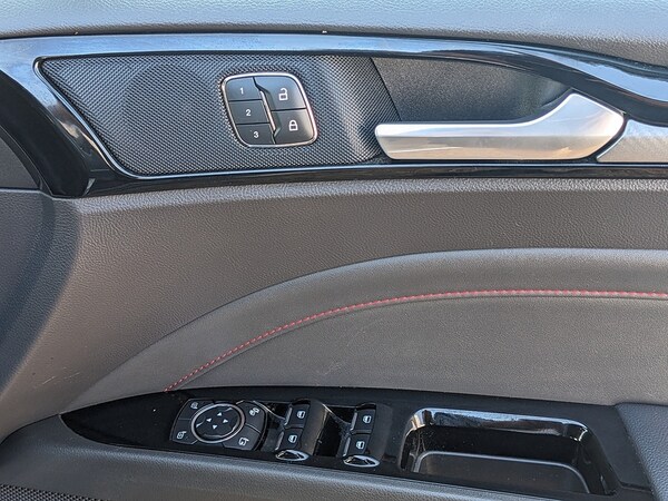 Used Ford Mondeo 2020 for sale - 75728074: Photo 27