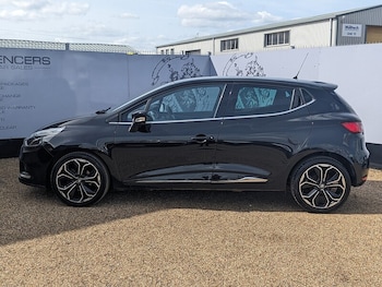 Used Renault Clio 2019 for sale - 78710984: Photo