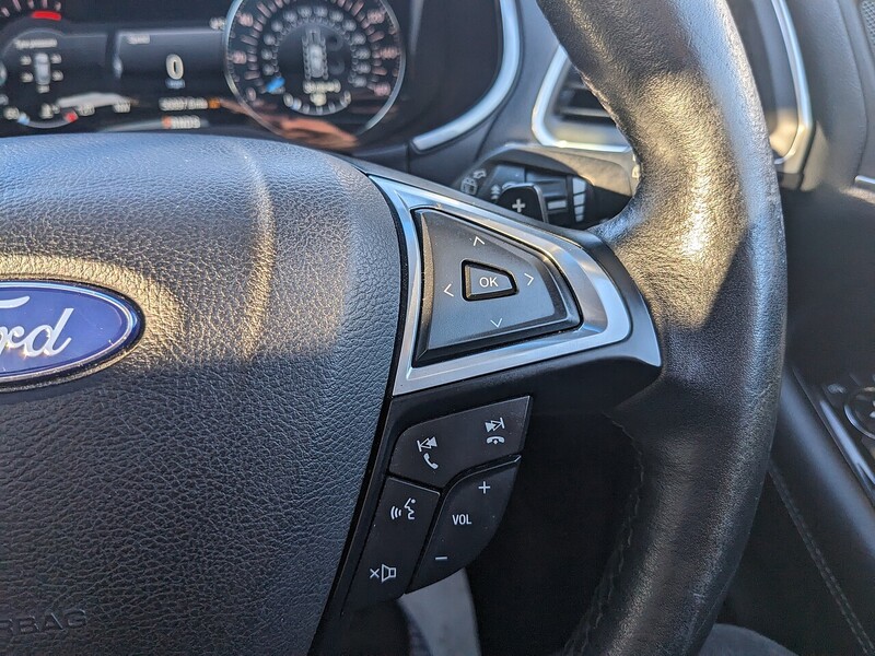 Used Ford Edge 2017 for sale - 76808301: Photo 21