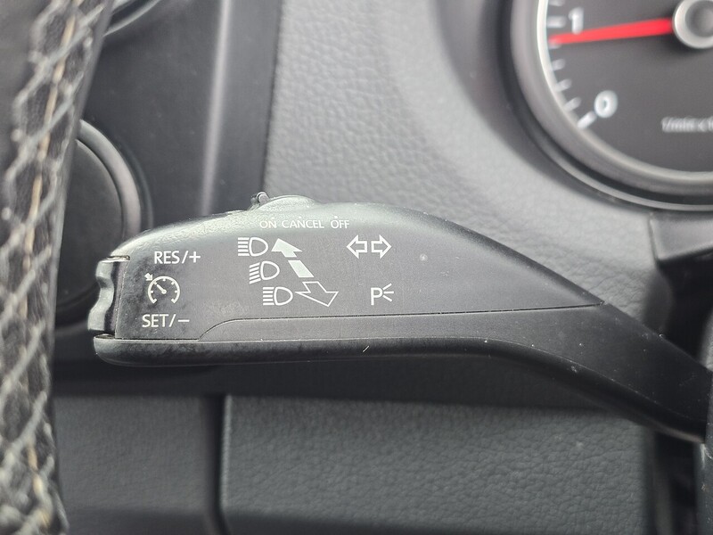 Used Volkswagen Amarok 2014 for sale - 77558329: Photo 24