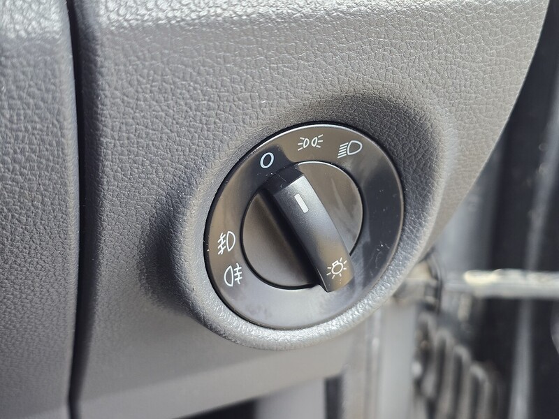 Used Volkswagen Amarok 2014 for sale - 77558329: Photo 28