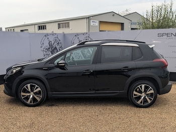 Used Peugeot 2008 2017 for sale - 75468504: Photo