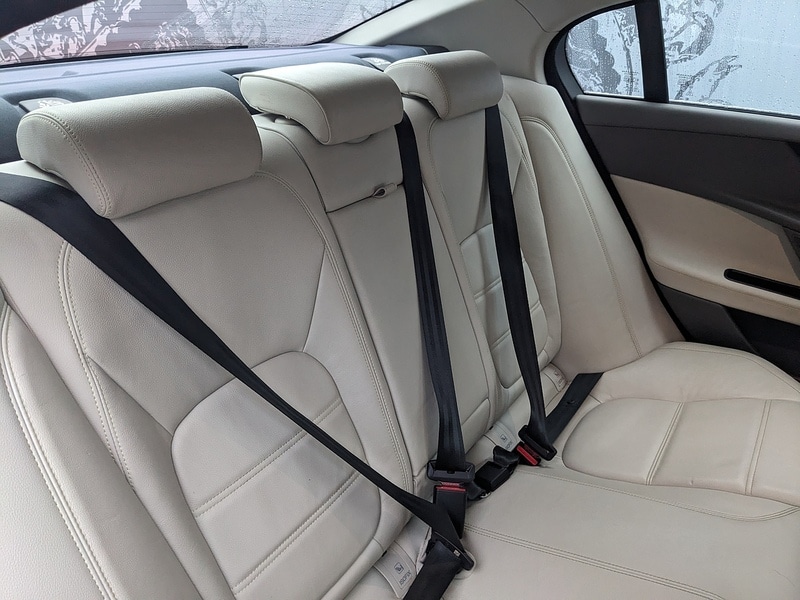 Used Jaguar XE for sale - 76725154: Photo 17