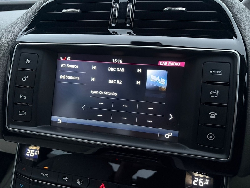 Used Jaguar XE for sale - 76725154: Photo 36