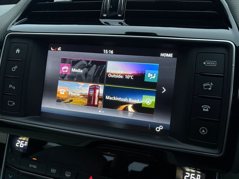 Used Jaguar XE for sale - 76725154: Photo 44