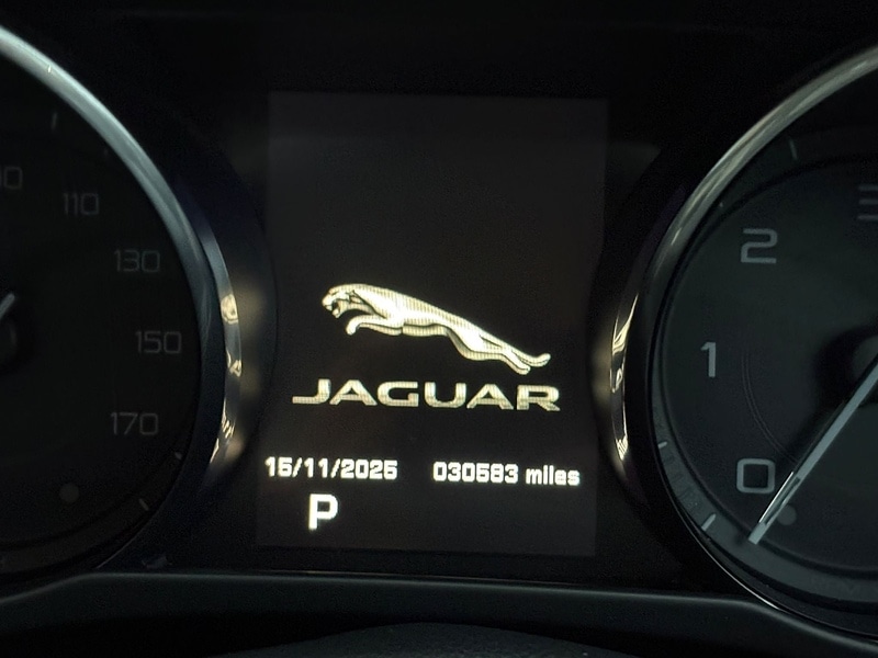 Used Jaguar XE for sale - 76725154: Photo 49