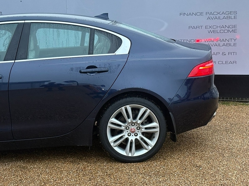Used Jaguar XE for sale - 76725154: Photo 6